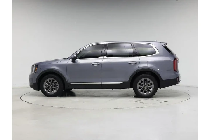 $29998 : Kia Telluride 2023 LX 4dr SU image 3
