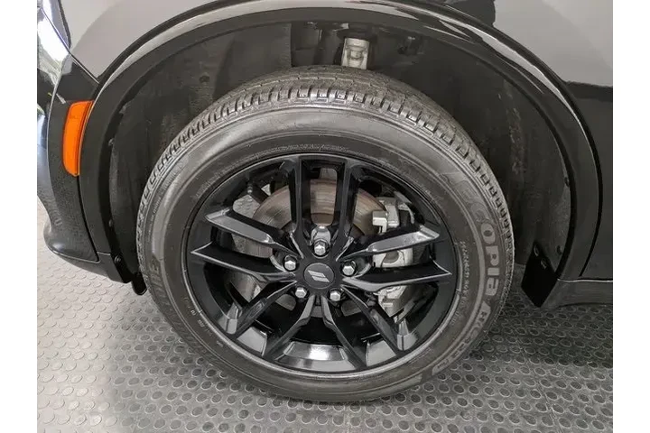 $39395 : Dodge Durango 2024 AWD GT 4d image 7