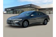 $22013 : Hyundai ELANTRA 2024 SEL 4dr thumbnail