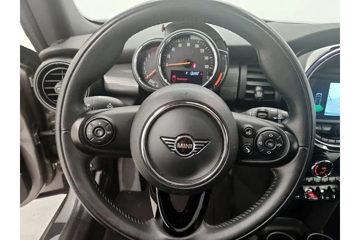 $16998 : MINI Hardtop 2 Door 2020 Oxf image 10