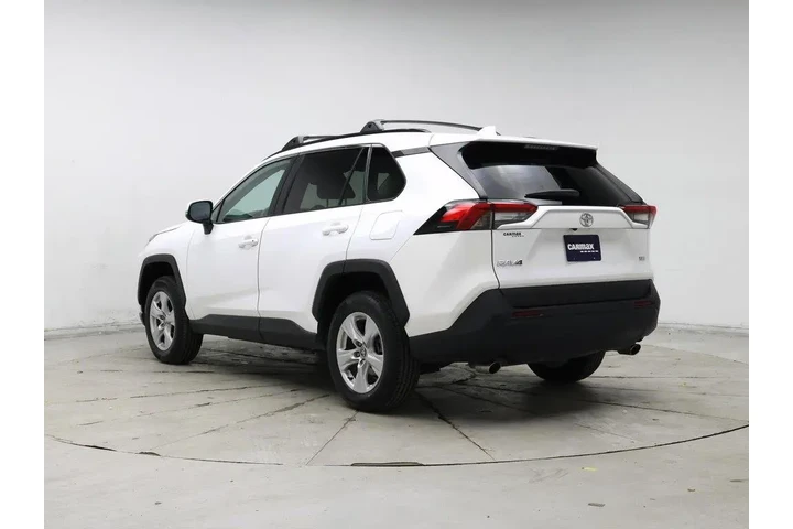 $24998 : Toyota RAV4 2021 XLE 4dr SUV image 2