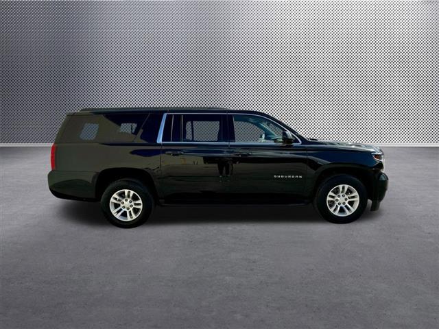 $27703 : 2018 Suburban LS image 8