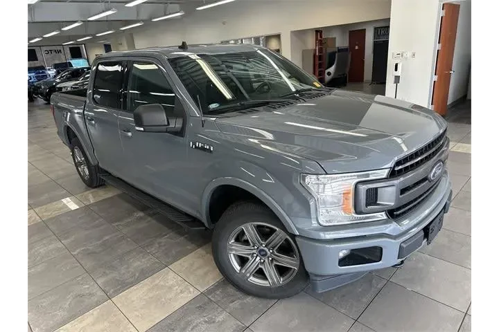 $23000 : Ford F-150 2019 4x4 XLT 4dr image 10