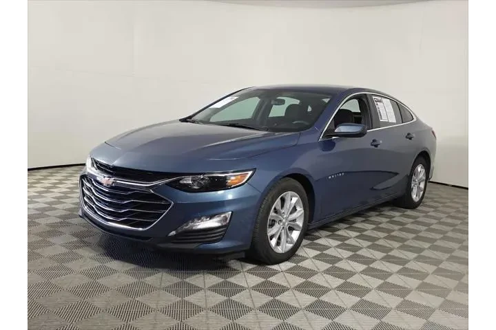 $19787 : Chevrolet Malibu 2024 LT 4dr image 4