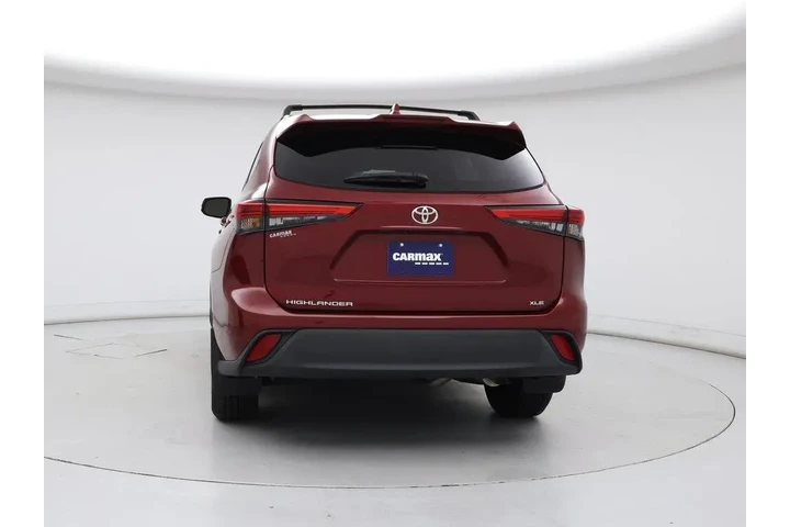 $31998 : Toyota Highlander 2021 XLE 4 image 6