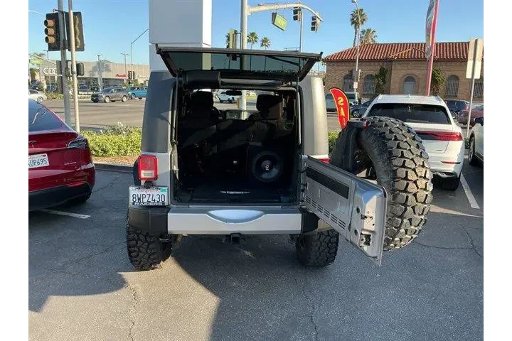 $18822 : Jeep Wrangler Unlimited 2015 image 8