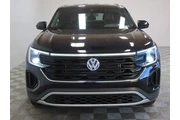 $30742 : Volkswagen Atlas Cross Sport thumbnail