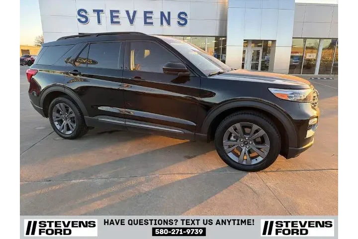 $29999 : Ford Explorer 2023 XLT 4dr S image 2