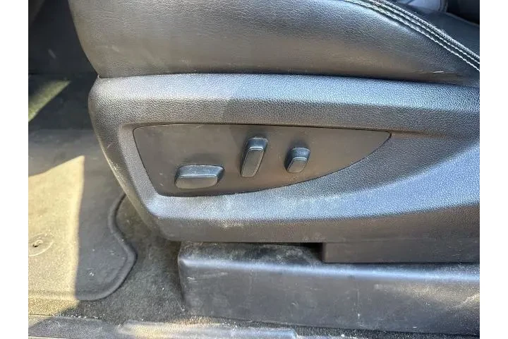 $33000 : GMC Sierra 1500 2018 4x4 Den image 7