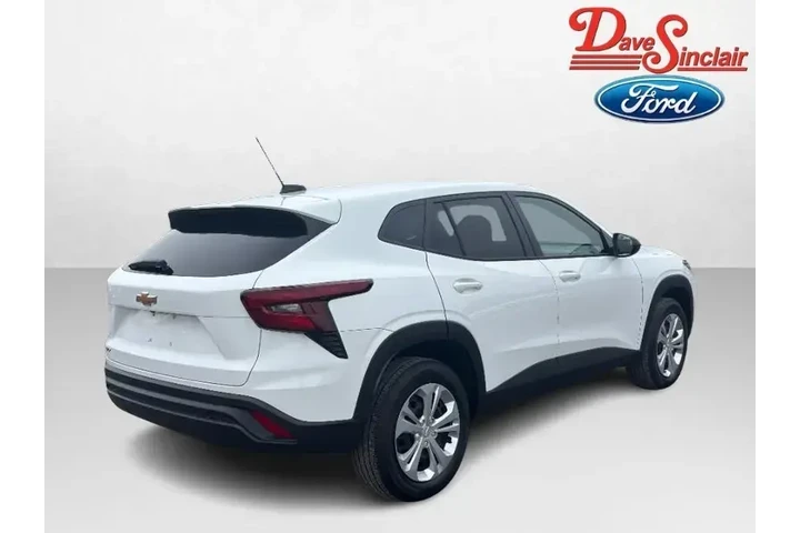 $20888 : Chevrolet Trax 2025 LS 4dr C image 7