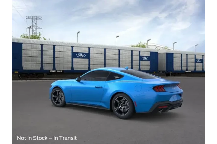 $32983 : Ford Mustang 2025 EcoBoost 2 image 4