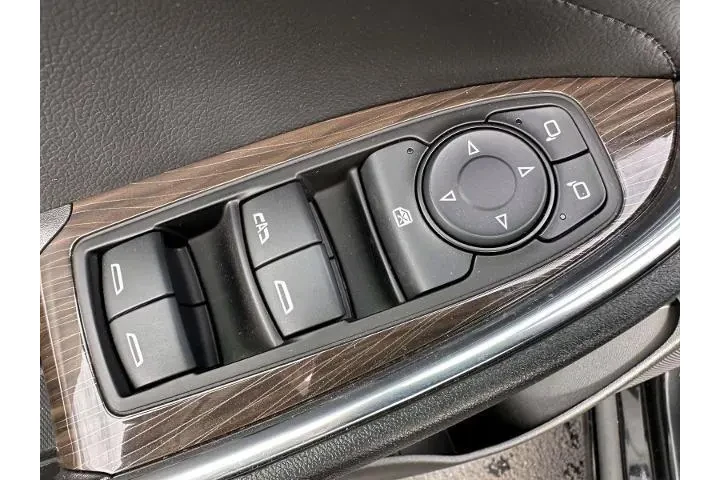 $22888 : Chevrolet Malibu 2024 LT 4dr image 9