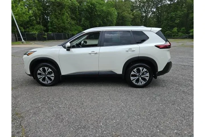 $25995 : Nissan Rogue 2022 AWD SV 4dr image 1