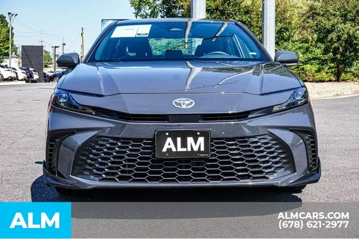 $26920 : Toyota Camry 2025 SE 4dr Sed image 10