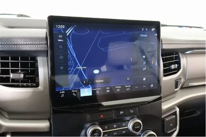 $36499 : Ford Expedition MAX 2023 4x4 image 7