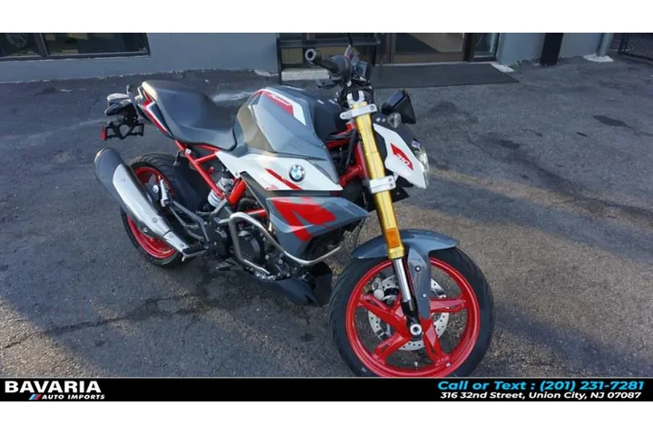 $2988 : 2021 G 310 R Motorcycle image 4
