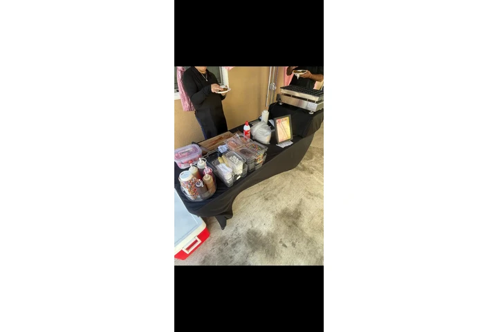 Mini pancakes catering service image 10