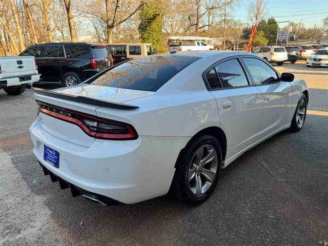 $11999 : 2015 Charger SE image 6