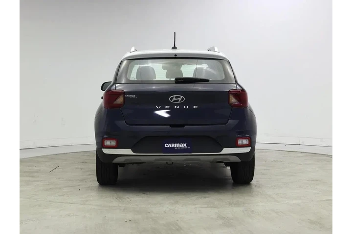 $17998 : Hyundai VENUE 2023 Limited 4 image 8