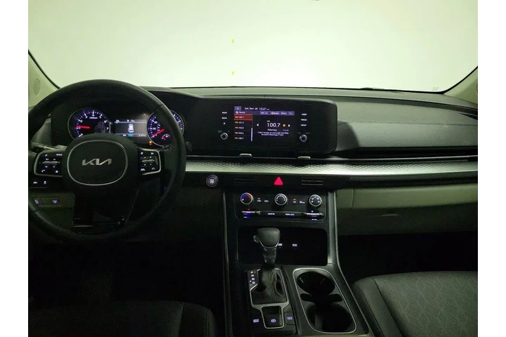 $30998 : Kia Carnival 2024 LX 4dr Min image 9