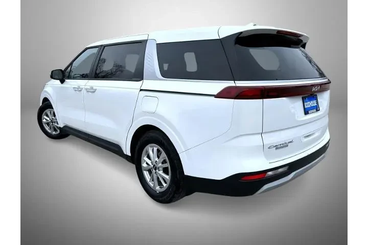 $23495 : Kia Carnival 2022 LX 4dr Min image 6