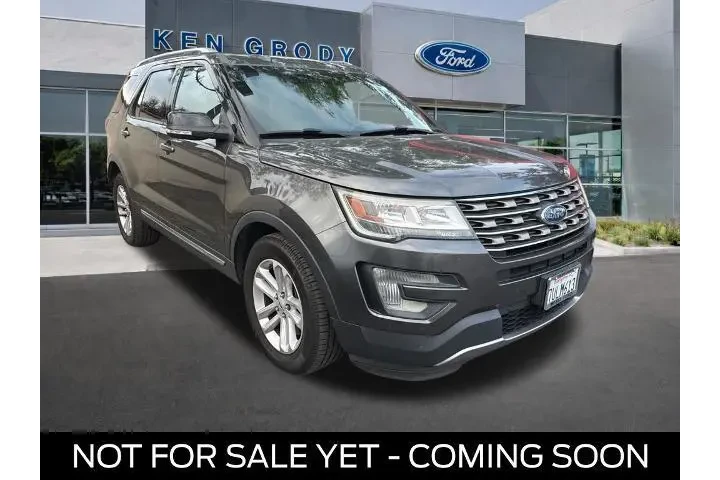 $14653 : Ford Explorer 2017 XLT 4dr S image 1