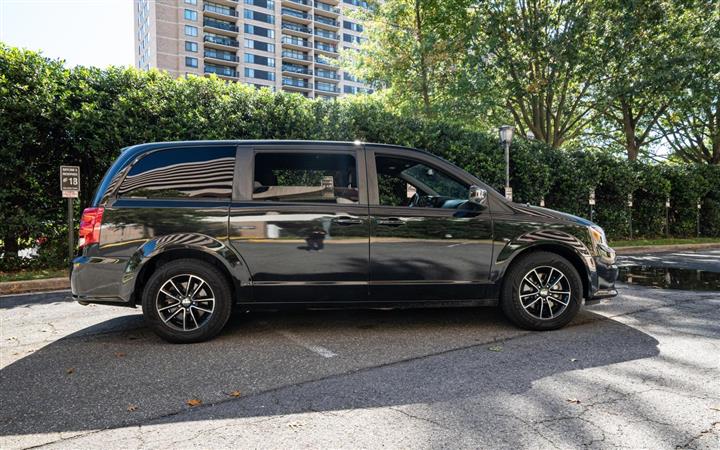 $14850 : 2018 DODGE GRAND CARAVAN PASS image 3