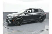 $12999 : Volkswagen Tiguan 2021 SE 4d thumbnail