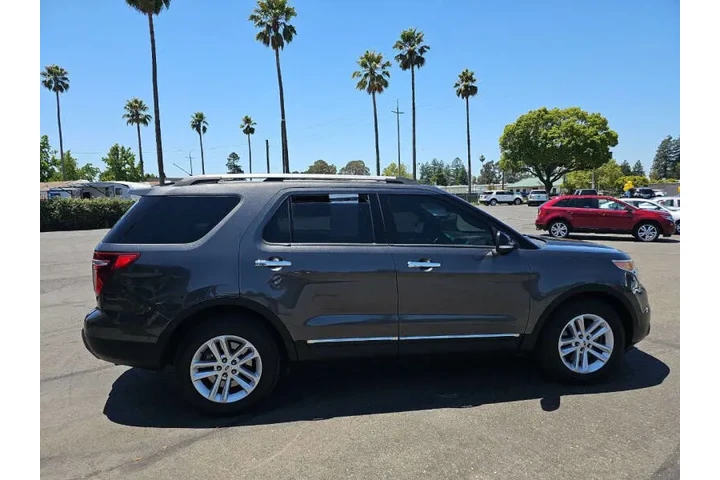 $13995 : 2015 Explorer XLT image 5