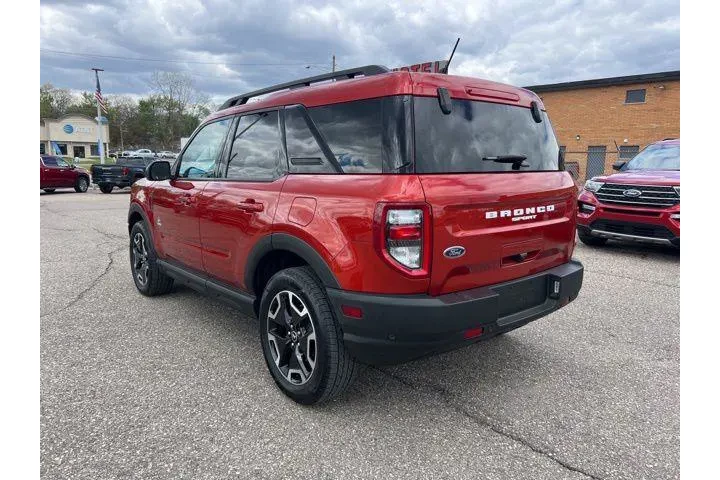 $27425 : Ford Bronco Sport 2023 AWD O image 6
