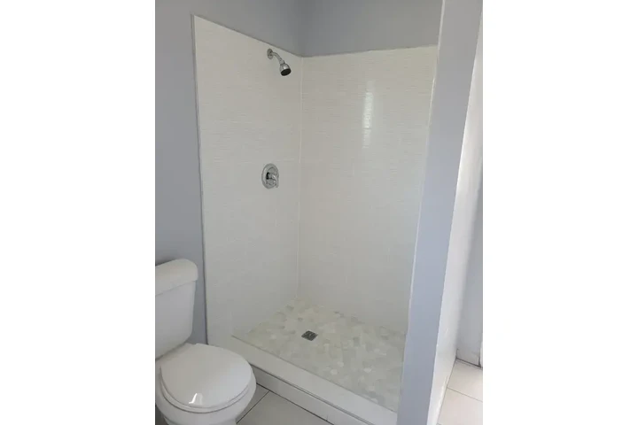 $1400 : Boyle Heights 2 & 1🏠 image 4