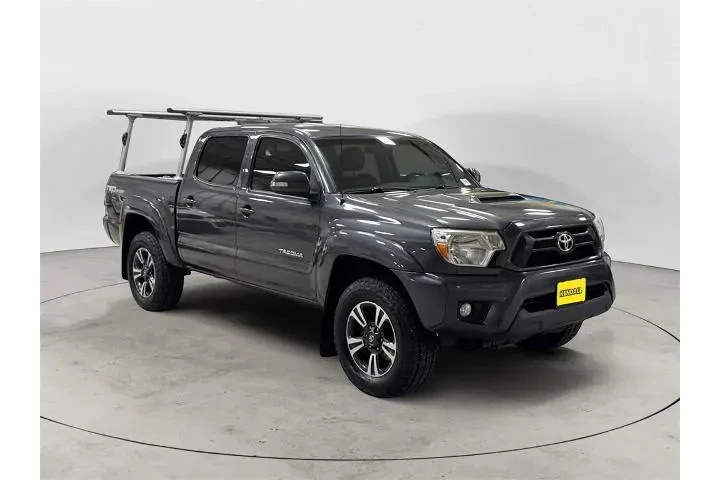 $26971 : Toyota Tacoma 2014 4x4 V6 4d image 7