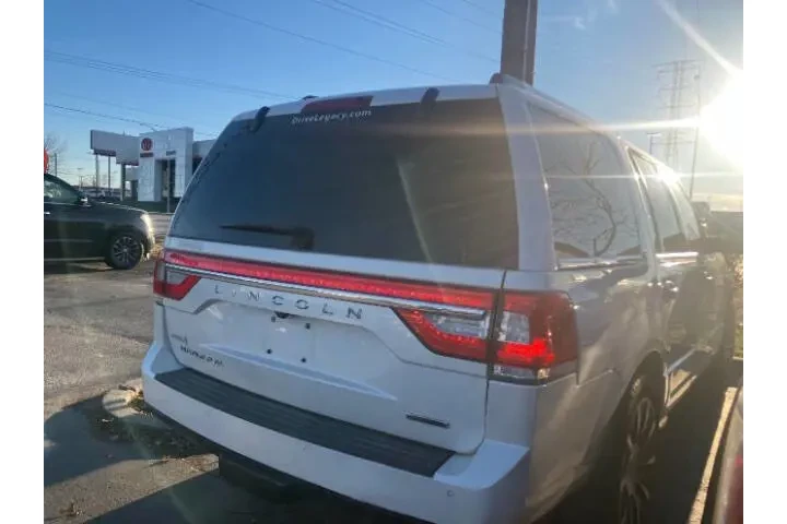 $13500 : 2016 Navigator Reserve image 4