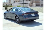 $24568 : Honda Accord 2024 EX 4dr Sed thumbnail