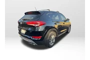$14258 : Hyundai TUCSON 2017 Eco 4dr thumbnail