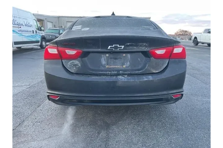 $12242 : Chevrolet Malibu 2018 LT 4dr image 4