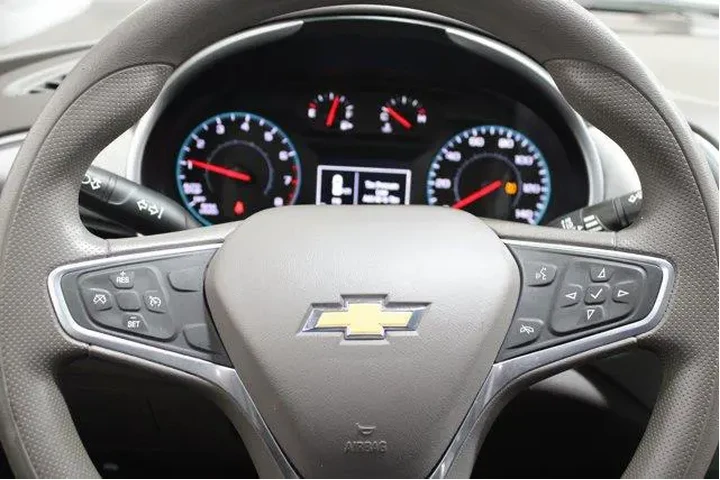 $18981 : Chevrolet Malibu 2022 LT 4dr image 8