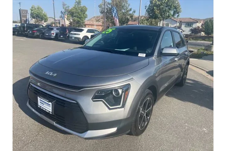 $19543 : Hyundai KONA 2023 SEL 4dr Cr image 4
