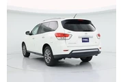 $16998 : Nissan Pathfinder 2016 4x4 S thumbnail