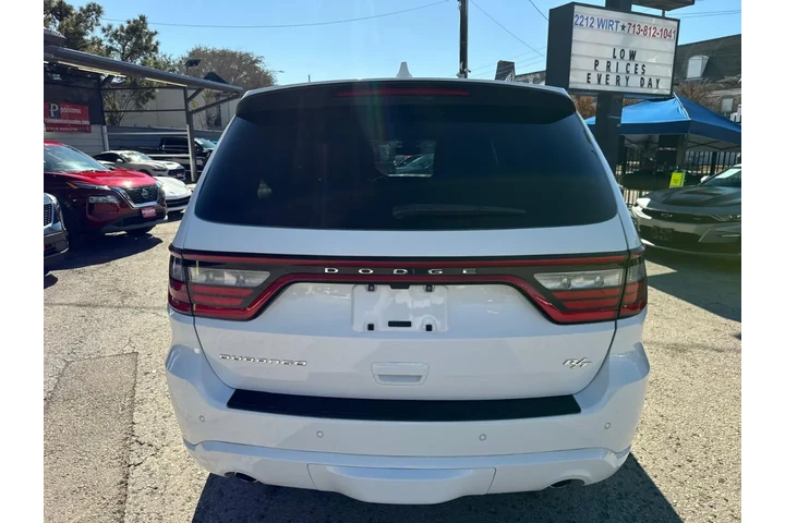 2022 Durango R/T image 4
