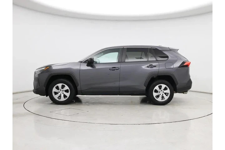 $26998 : Toyota RAV4 2024 AWD LE 4dr image 3