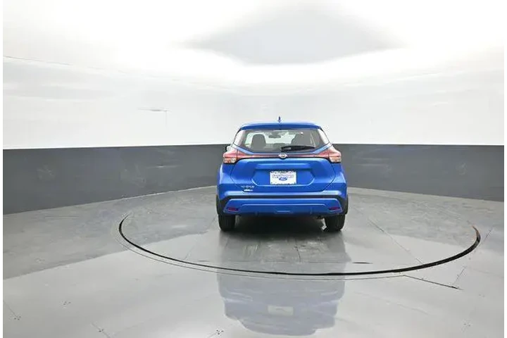 $13299 : Nissan Kicks 2023 S 4dr Cros image 6