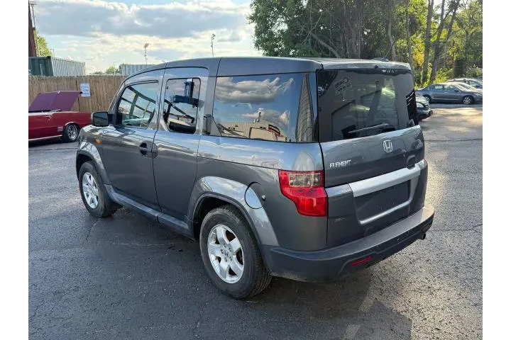 $8299 : Honda Element 2009 AWD EX 4d image 5