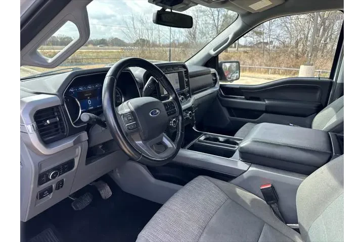 $33696 : Ford F-150 2022 4x4 XLT 4dr image 9