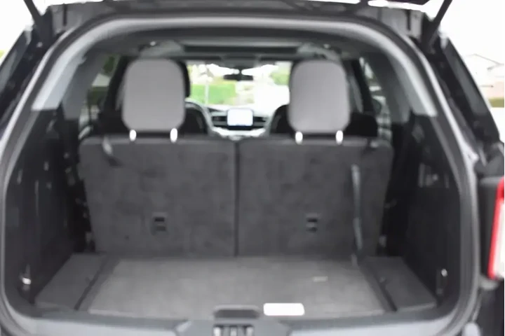 $30990 : Ford Explorer 2022 AWD XLT 4 image 5
