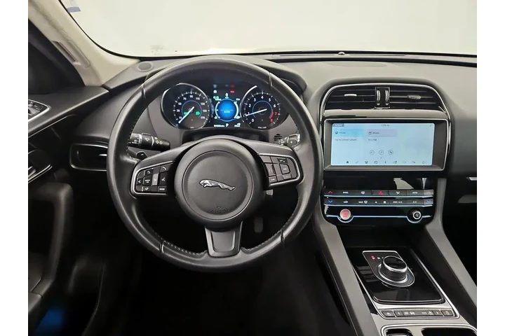 $24998 : Jaguar F-PACE 2020 AWD 25t 4 image 10