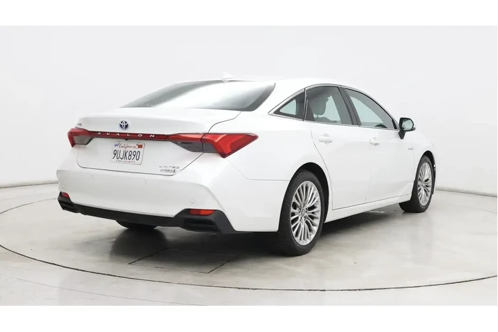$30998 : Toyota Avalon Hybrid 2019 Li image 8