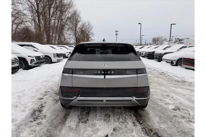 $23500 : Hyundai IONIQ 5 2023 AWD SEL image 4