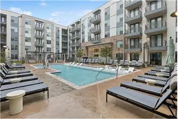 $2280 : Rental property with 2 bedro image 1