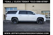 $33993 : GMC Yukon XL 2019 4x4 SLT 4d thumbnail